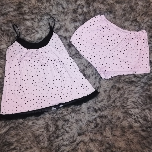 Linea Donatella Other - 💜Cute polka dot pajama set